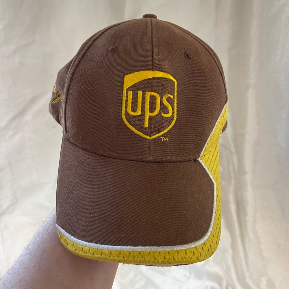 Vintage Dale Jarrett UPS 88 Nascar Chase Authentics Drivers Line Brown Hat Cap